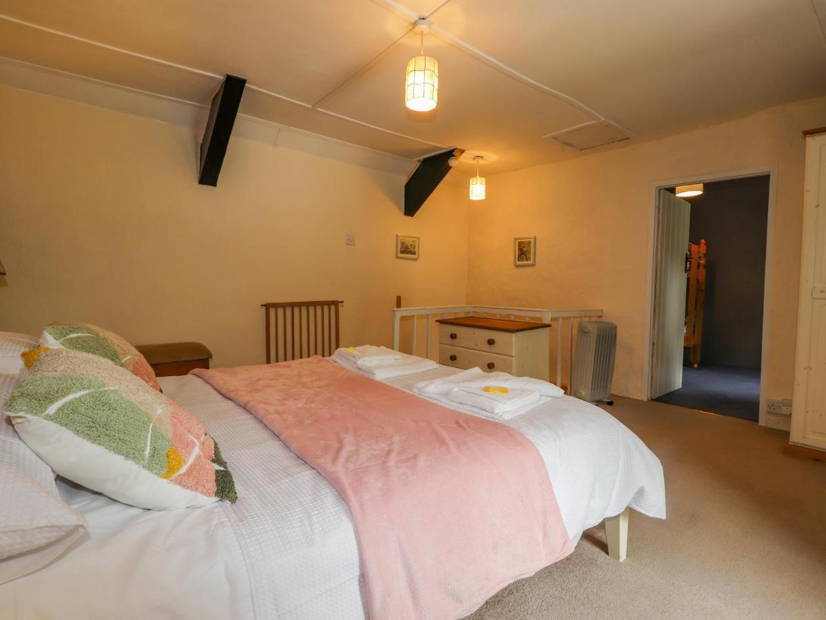 Holiday home Panteg,